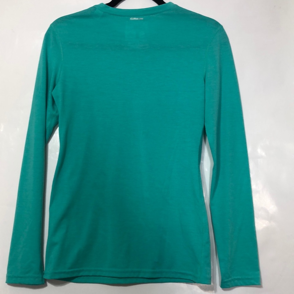 Adidas Top - Picture 5 of 5